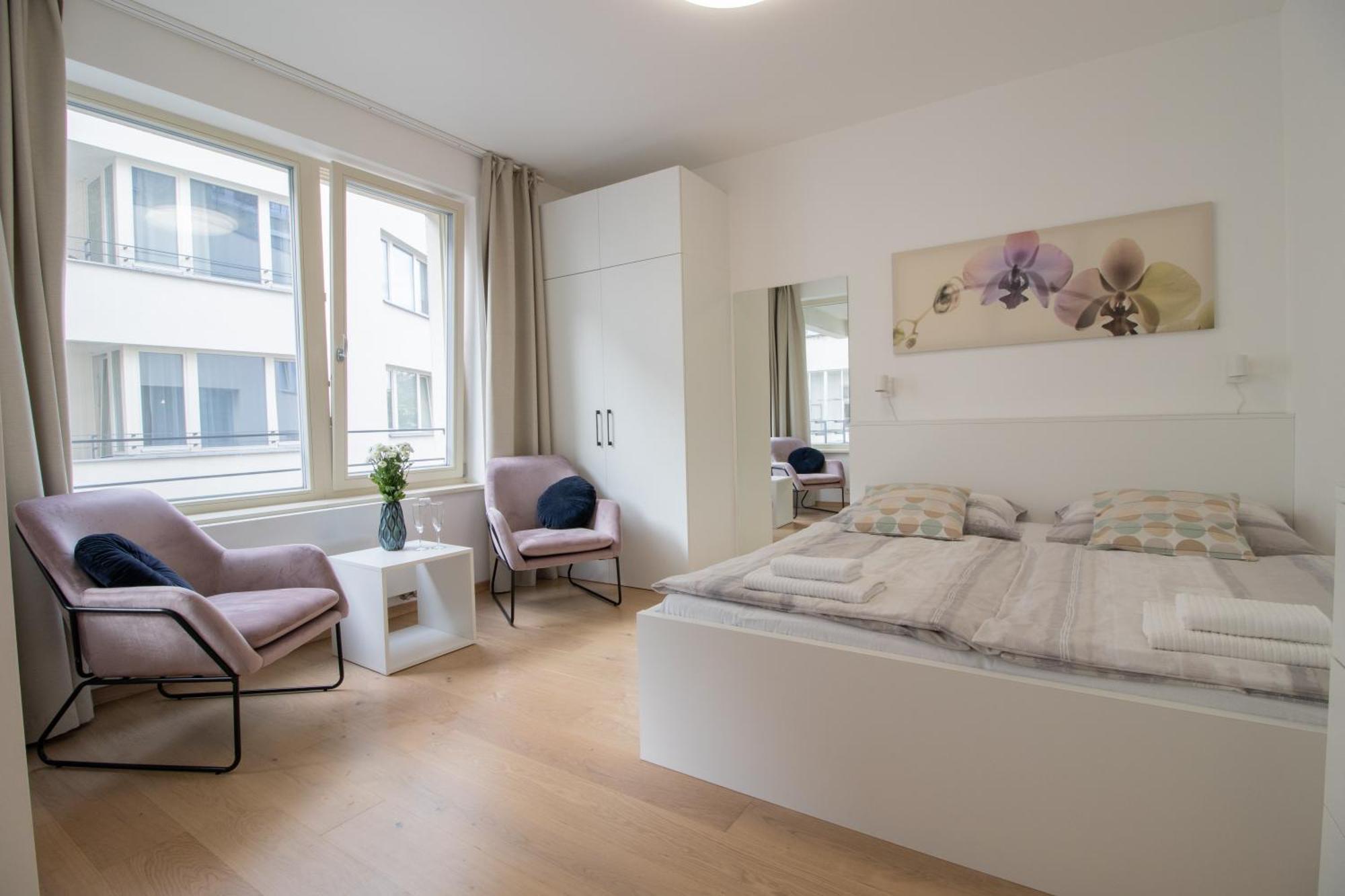 Krakovska Cr Apartments Prague Ngoại thất bức ảnh
