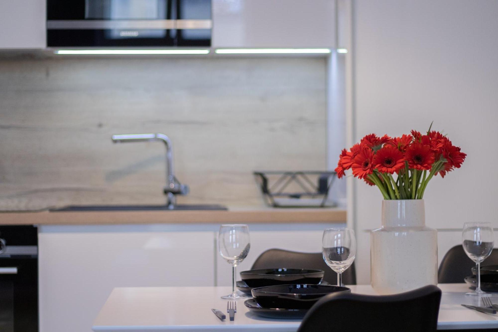 Krakovska Cr Apartments Prague Phòng bức ảnh